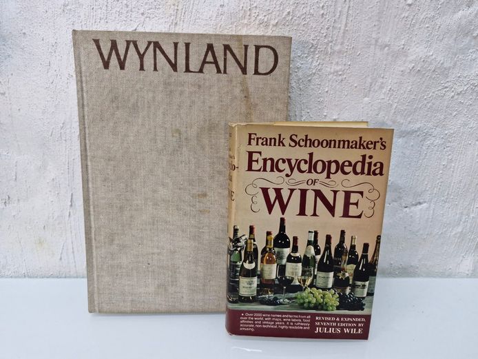 Vintage Wine Book Set: Wynland & Encyclopedia of Wine
