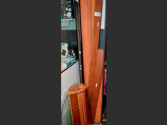 LOT: BAMBOO VENETIAN BLINDS