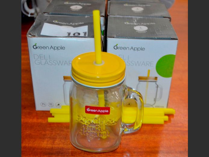 SET OF 6 GREEN APPLE GLASS JARS WITH STRAWS