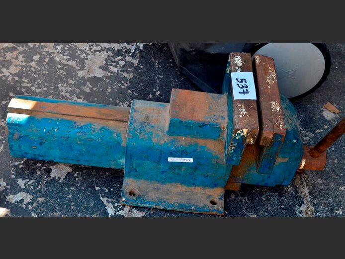 BLUE HEAVY DUTY VICE