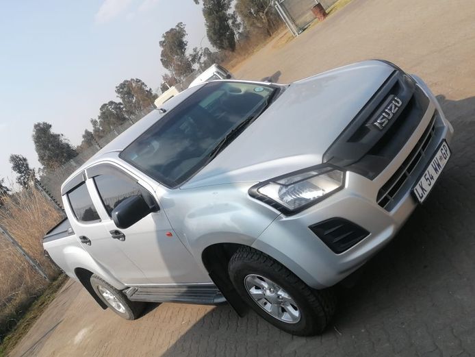 2020 ISUZU D-MAX 250 HO XRIDER D/C P/U