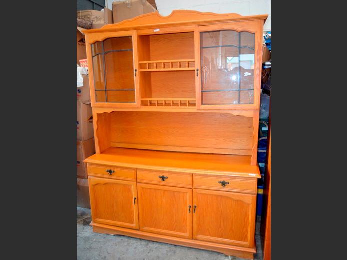 OAK 5-PIECE, 3-DOOR, 3-DRAWER GLASS FRONT DRESSER, 156 x 47 x 203cm [#: 415182325]
