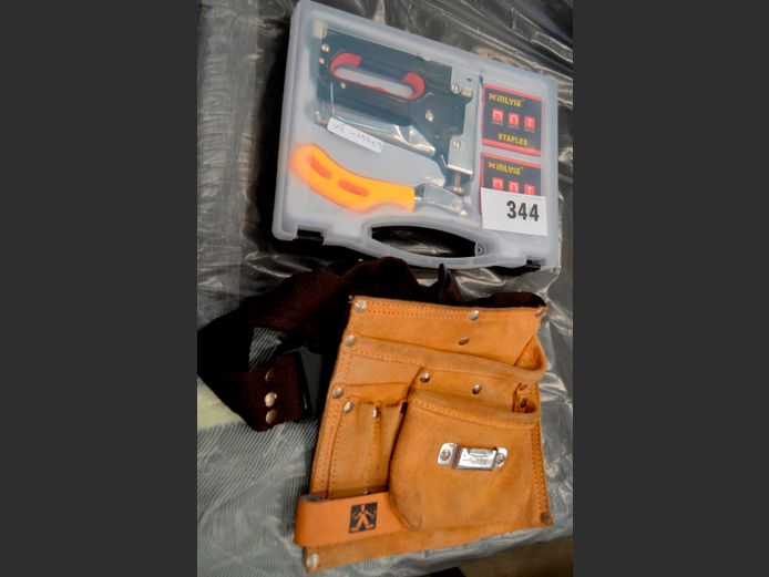STAPLE GUN & ACCESSORIES IN CASE & TOOL BELT [Untested]