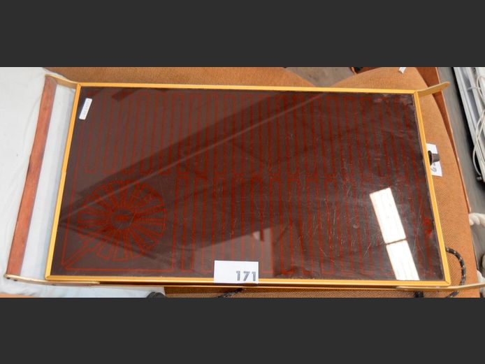 SALTON HOTTRAY, 75 x 39cm [Switches on, untested further, 1 handle needed]