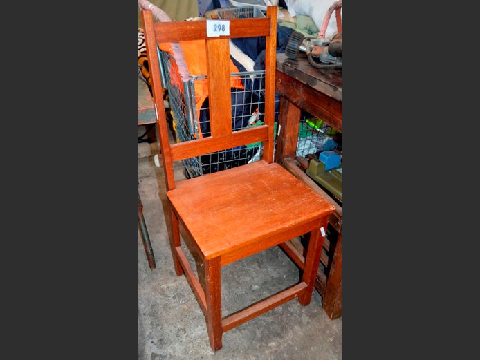 TEAK DINING CHAIR