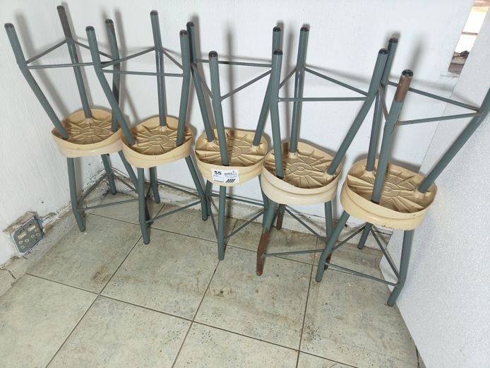 10 X LAB CHAIRS
