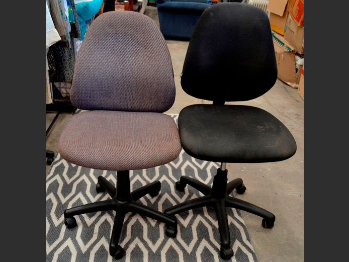 LOT OF 2 SWIVEL OFFICE CHAIRS: BLACK & BROWN [Need a clean, fabric worn in places]