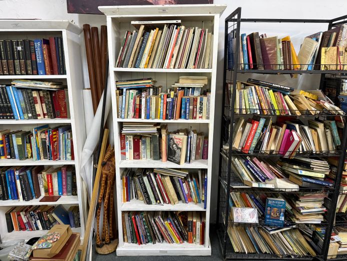 White Shelf 1 - Contents Only (Books) 