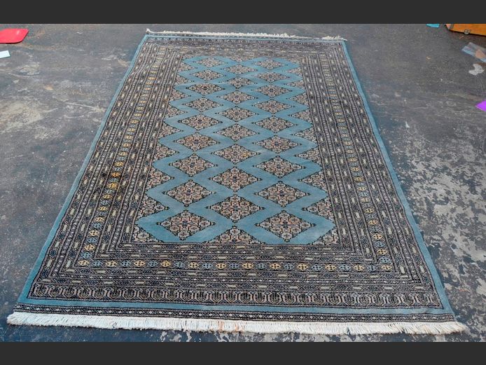 BLUE & BEIGE PERSIAN CARPET, 235 x 157cm