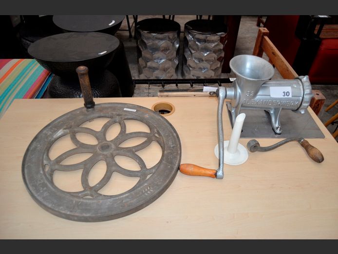 ALEXANDERWERK No.32 HEAVY DUTY MINCER