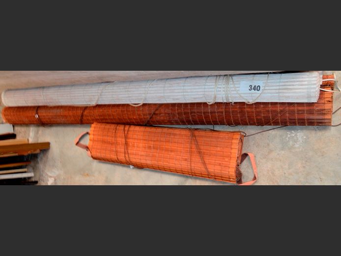 LOT: BAMBOO BLINDS