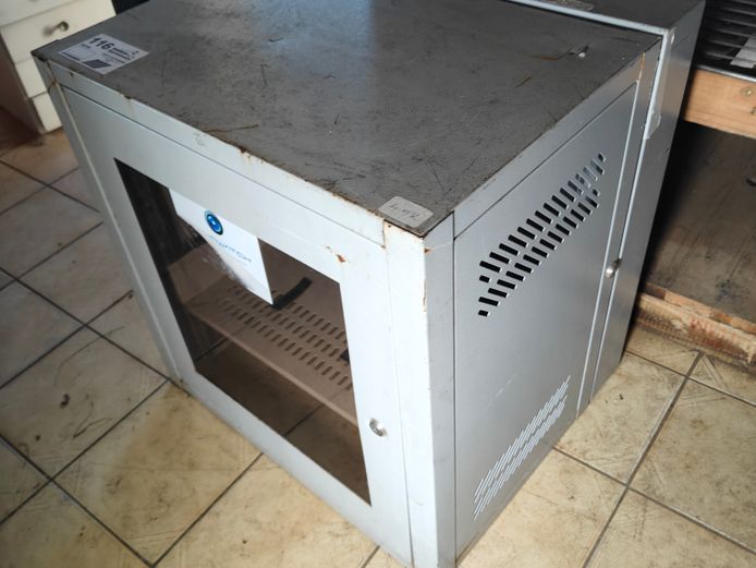 SERVER CABINET