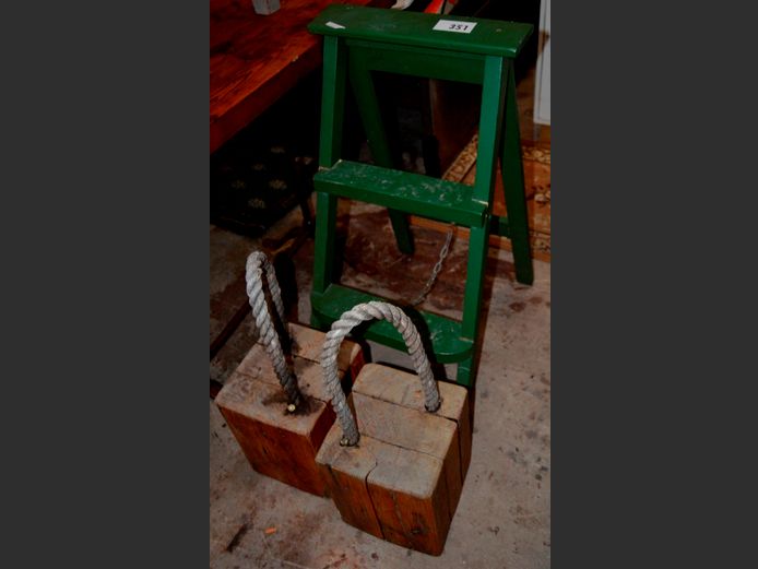 GREEN 2-STEP LADDER & 2 x WOODEN DOOR STOPERS, 23 x 22 x 30cm