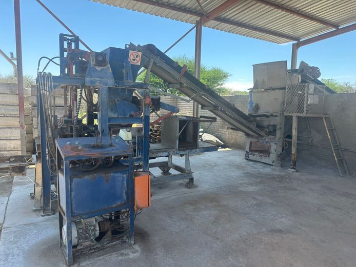 Cement Brick Plant - 20m Conveyer