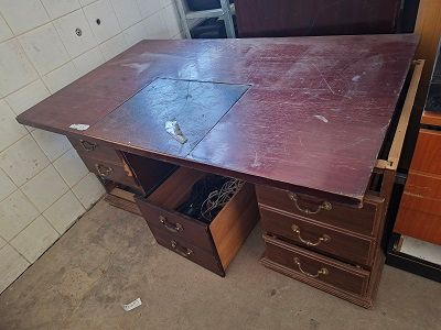 Office desk mahogany