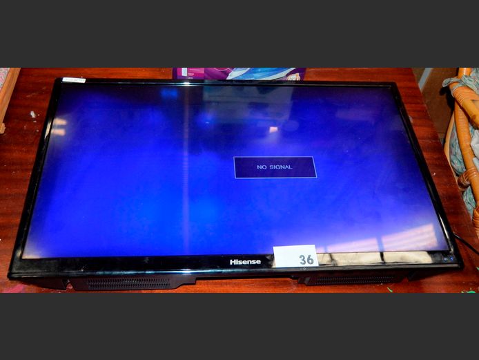 HISENSE 32" TV WITH REMOTE [Switches on, back lights faulty] ### LICENCE PLEASE ###