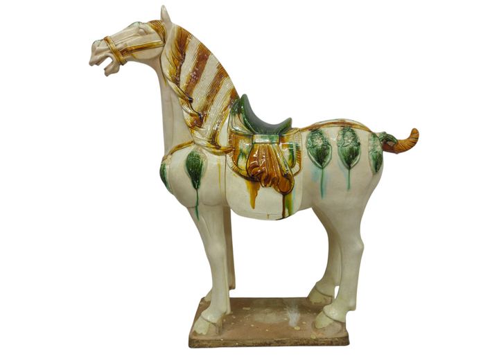 A Large Tang-Style Sancai Glazed Earthenware Horse Sculpture, 20th Century (78cm x 81cm)