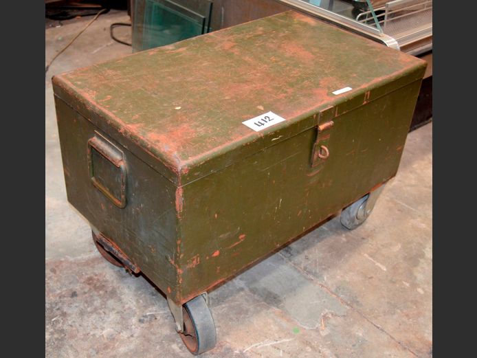 GREEN METAL TOOLBOX ON CASTORS WITH CONTANTS, 69 x 41 x 46cm