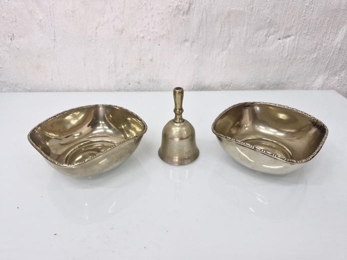 3-Piece Brass Table Set - Small Scalloped Candy/Bonbon Dishes & Dinner Bell