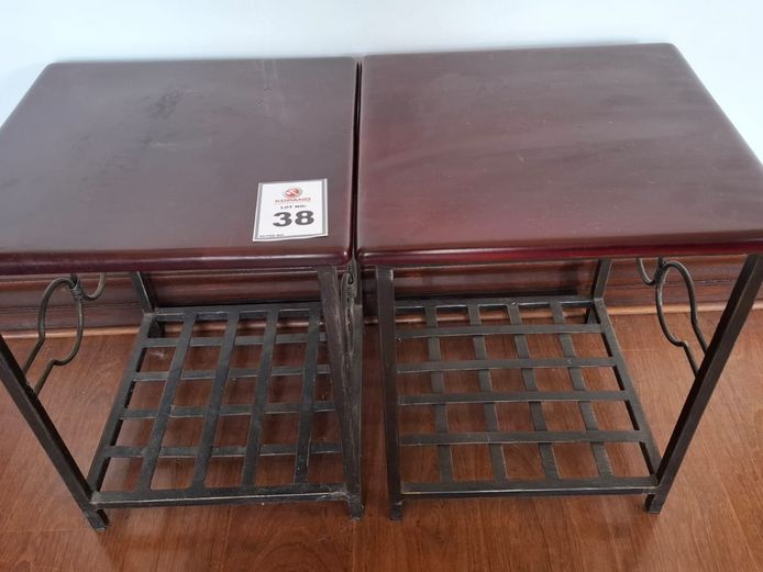 2 x Side tables