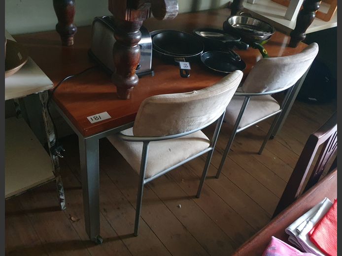 CHERRY FINISH TOP & METAL FRAME TABLE ON CASTORS