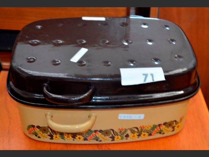 VINTAGE ENAMEL DOUBLE ROASTER, 35 x 23 x 15cm