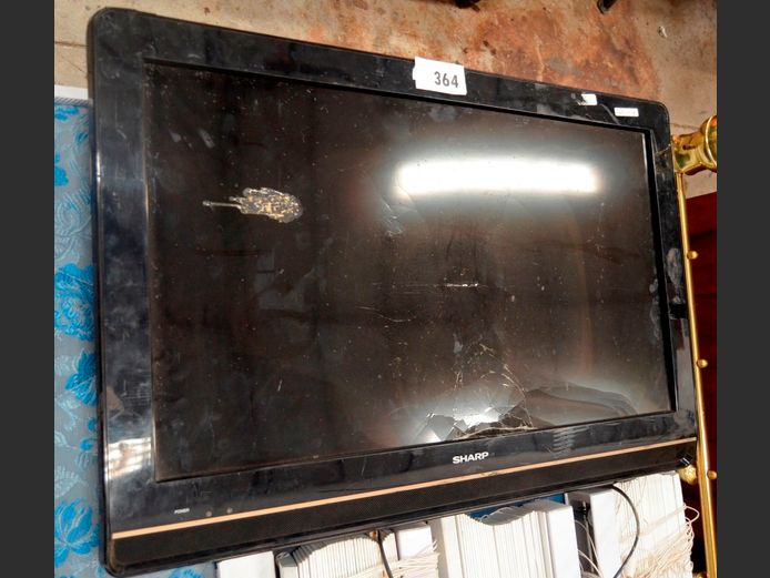 SHARP LCD TV [Untested, damaged] ### LICENCE PLEASE ###