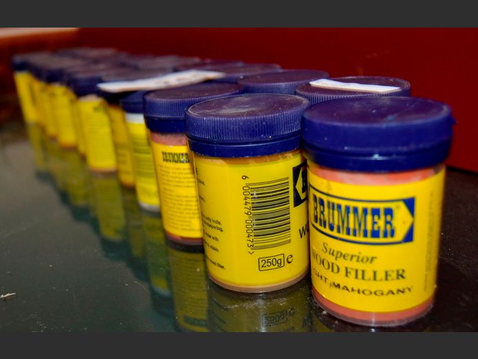 LOT: 23 TUBS ASSORTED WOOD FILLER