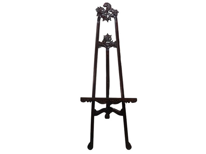 Antique Carved Mahogany Studio Floor Easel in the Rococo Revival Style (216cm H)