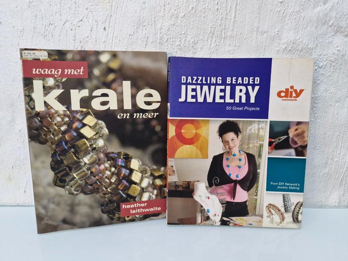 Set of 2 Jewelry & Beading Project Books