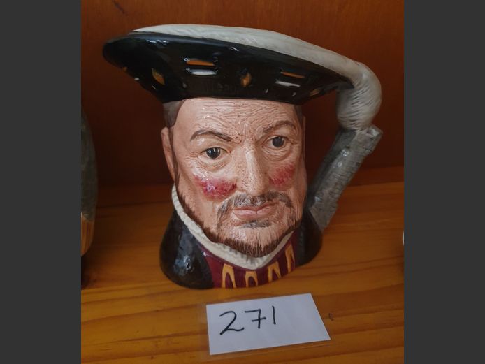ROYAL DOULTON "HENRY VIII" CHARACTER MUG