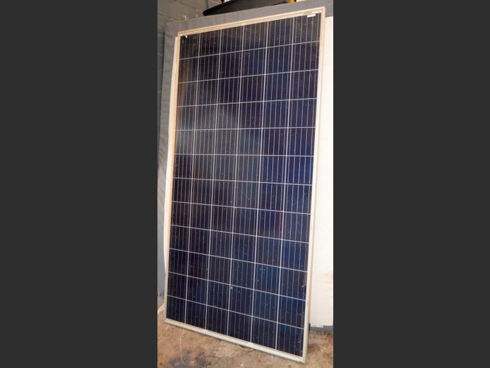 CANADIAN SOLAR 325W SOLAR PANEL, 196 x 99cm [Used]