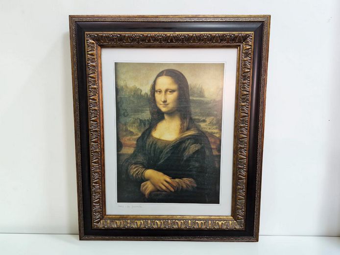 Framed Leonardo da Vinci "Mona Lisa" (La Gioconde) Art Print