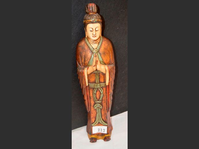CARVED FIGURINE OF A CHINESE LADY, 60cm High