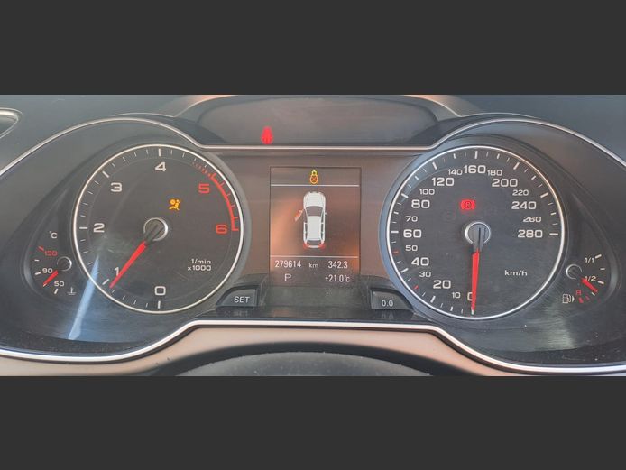 AUDI A4 QUATTRO ALLROAD
