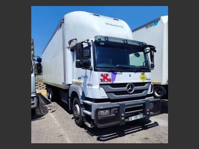 MERCEDES BENZ AXOR 2628 H/CAB TRUCK, Diesel, 6X2