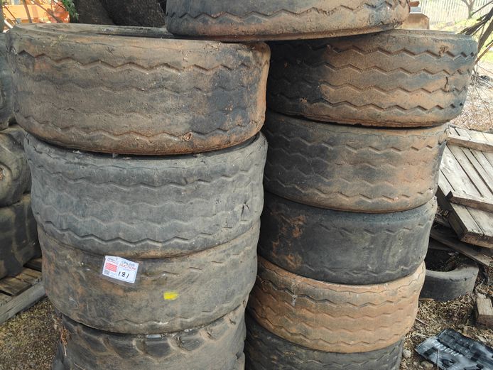 LOT TYRES
