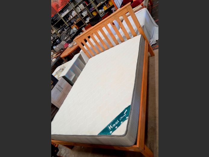 PINE DOUBLE DIVAN WITH KOOI CHAMP MATTRESS