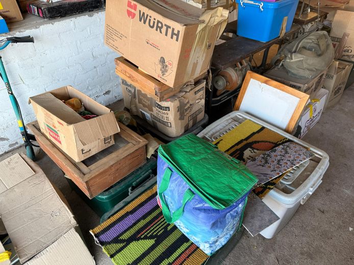 Lot of 6 mystery art accessories boxes