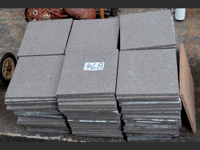 LOT: GREY TILES