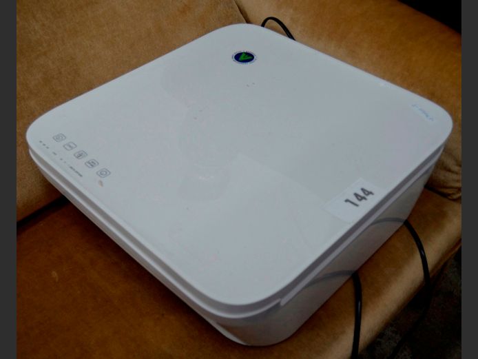 ALLERGY FOUNDATION AIR PURIFIER [Switches on, untested further]