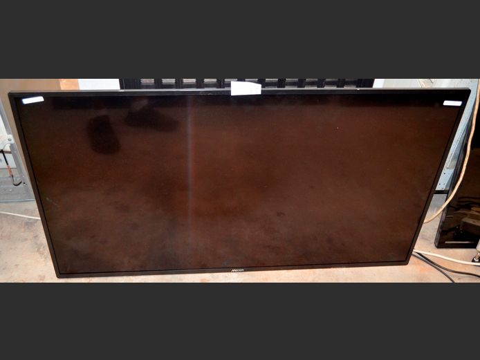 MECER 49" L.E.D. MONITOR [Faulty]