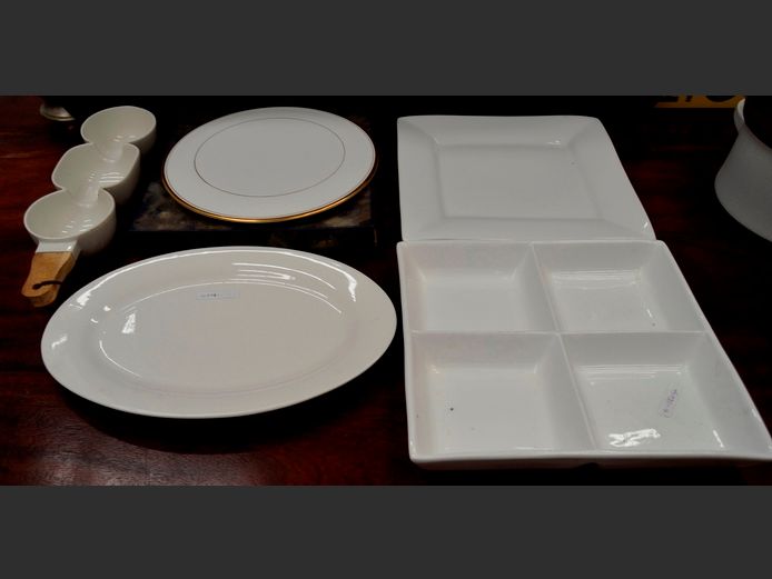 ROYAL WORCESTER VICEROY CAKE PLATE, SNACK PLATTERS, etc [#: 422545813]