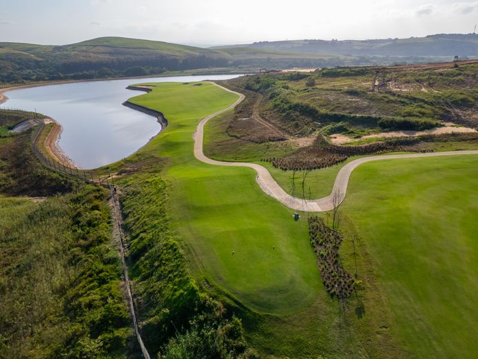 PLAY, STAY & WATCH IN STYLE : Exclusive Zimbali Lakes & VIP Rugby Experience