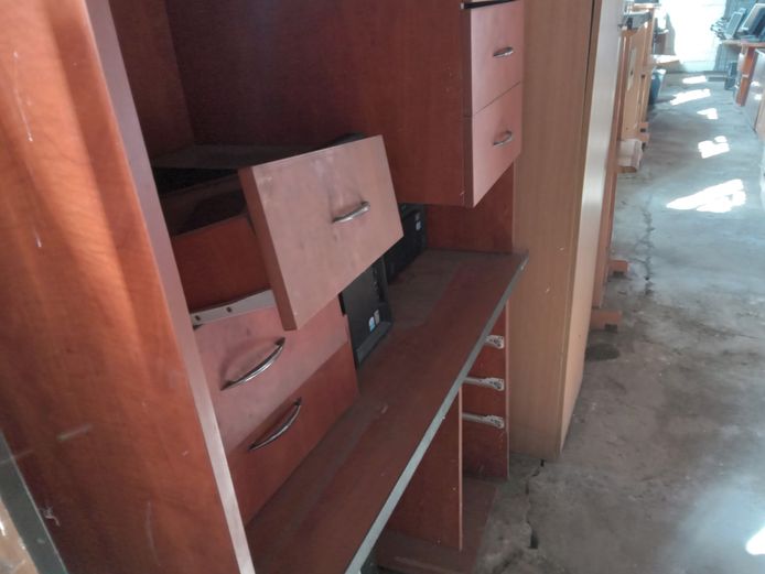 Hybrid office desk unit