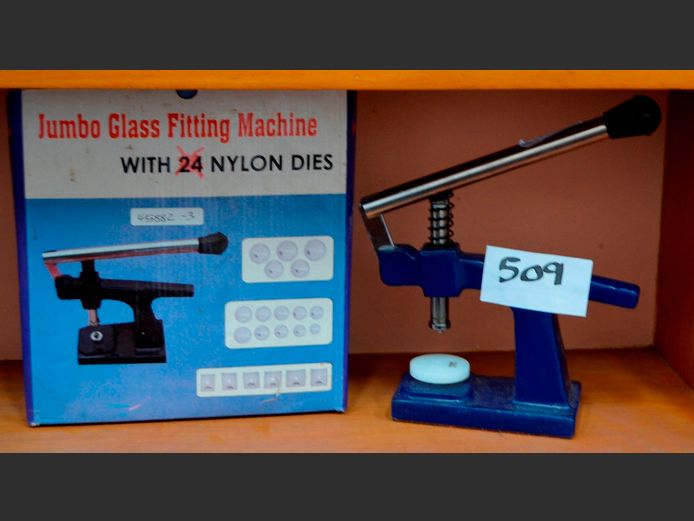 JUMBO GLASS FITTING MACHINE