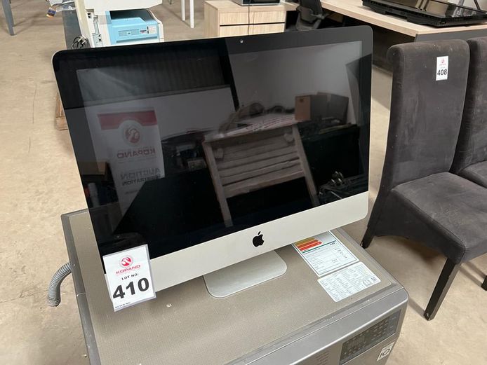 Apple computer