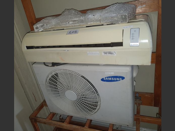SAMSUNG 12 000BTU SPLIT AIR CONDITIONER