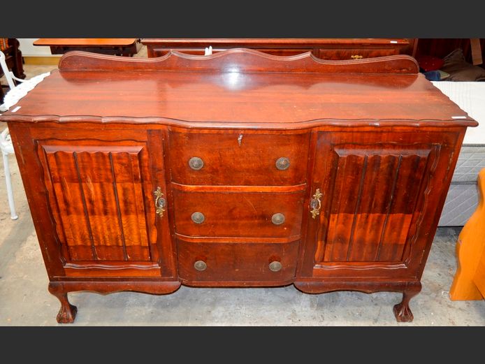 IMBUIA BALL & CLAW 2-DOOR, 3-DRAWER SIDEBOARD, 152 x 53 x 100cm [Scuff marks to top]