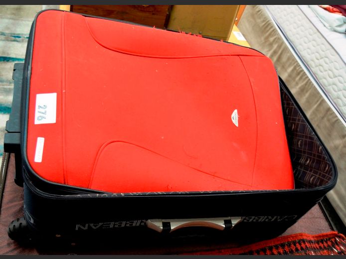 CARIBBEAN SUITCASE [Cat scratches, needs a clean]